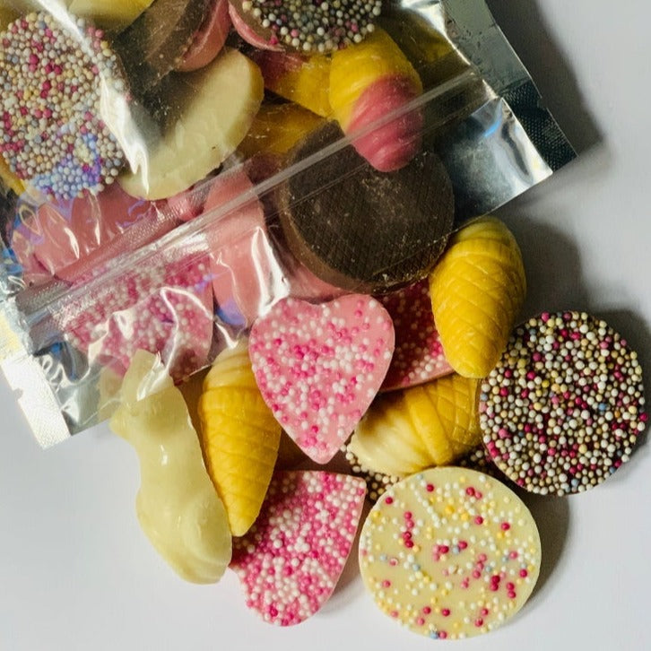 The ‘Chocolate Mix’ pouch