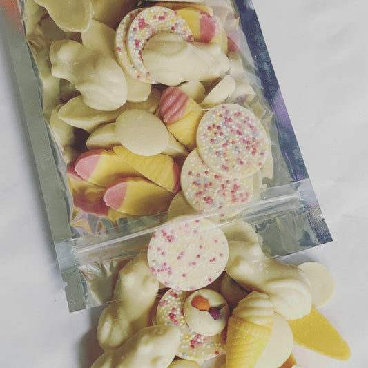 The ‘White Chocolate Mix’ pouch